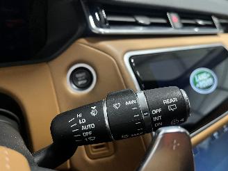 Land Rover  Range Rover Velar (LY) Terreinwagen 3.0 D300 AWD (306DT(TDV6)) [221kW]=
  (03-2017/...) picture 32