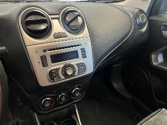 Alfa Romeo MiTo MiTo (955) Hatchback 1.3 JTDm 16V Eco (199.B.4000) [62kW]  (01-2011/12=
-2015) picture 17