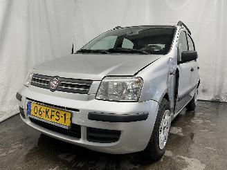 Voiture accidenté Fiat Panda Panda (169) Hatchback 1.2 Fire (188.A.4000) [44kW]  (09-2003/12-2009) 2009/10