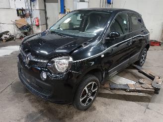 Vrakbiler auto Renault Twingo Twingo III (AH) Hatchback 5-drs 1.0 SCe 70 12V (H4D-400(H4D-A4)) [51kW=
]  (09-2015/04-2019) 2019/1