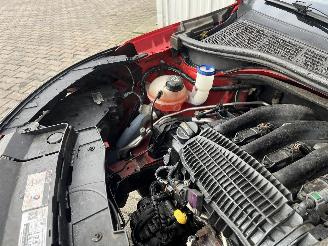 Citroën C4 C4 Cactus (0B/0P) Hatchback 5-drs 1.2 PureTech 82 12V (EB2F(HMZ)) [60k=
W]  (09-2014/...) picture 16