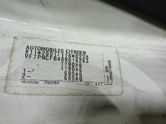 Citroën C1 C1 Hatchback 1.0 12V (384F(CFA)) [50kW]  (06-2005/09-2014) picture 6