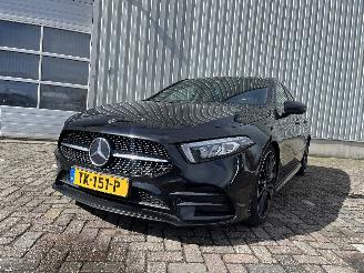 uszkodzony samochody osobowe Mercedes A-klasse A (177.0) Hatchback 1.5 A-180d (OM608.915(K9K-U8)) [85kW]  (03-2018/10=
-2026) 2018/8