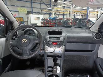 Citroën C1 C1 Hatchback 1.0 12V (1KR-FE) [50kW]  (06-2005/...) picture 5