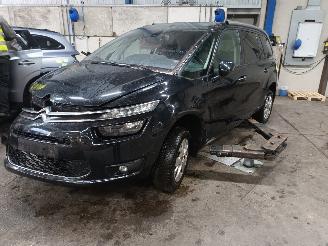 Coche siniestrado Citroën C4 C4 Grand Picasso (3A) MPV 1.6 BlueHDI 120 (DV6FC(BHZ)) [88kW]  (07-201=
4/12-2018) 2015/11