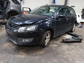 Vrakbiler auto Volkswagen Polo Polo V (6R) Hatchback 1.2 TDI 12V BlueMotion (CFWA(Euro 5)) [55kW]  (1=
0-2009/05-2014) 2010/11