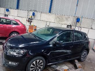 Démontage voiture Volkswagen Polo Polo V (6R) Hatchback 1.2 TDI 12V BlueMotion (CFWA(Euro 5)) [55kW]  (1=
0-2009/05-2014) 2013/12