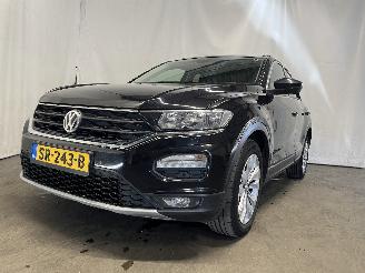 uszkodzony samochody osobowe Volkswagen T-Roc T-Roc I SUV 1.0 TSI 12V BlueMotion (CHZJ) [85kW]  (07-2017/11-2020) 2018/5
