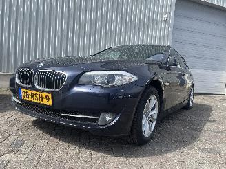 Schadeauto BMW 5-serie 5 serie Touring (F11) Combi 520d 16V (N47-D20C) [135kW]  (06-2010/06-2=
014) 2011/7