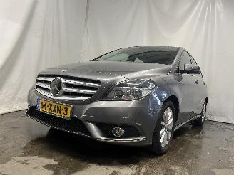 Unfallwagen Mercedes B-klasse B (W246/W242) Hatchback 1.6 B-180 BlueEFFICIENCY Turbo 16V (M270.910) =
[90kW]  (11-2011/12-2018) 2012/9