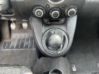 Mazda 2 2 (DE) Hatchback 1.3 16V S-VT (ZJ46) [55kW]  (10-2007/06-2015) picture 24