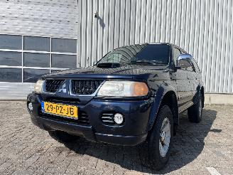 krockskadad bil auto Mitsubishi Pajero Pajero Sport (K7/9) Terreinwagen 2.5 TD GLS (4D56TDI) [85kW]  (07-2002=
/02-2009) 2005/1