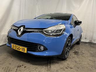 Coche accidentado Renault Clio Clio IV (5R) Hatchback 5-drs 1.5 Energy dCi 90 FAP (K9K-639) [66kW]  (=
11-2012/08-2021) 2015/1