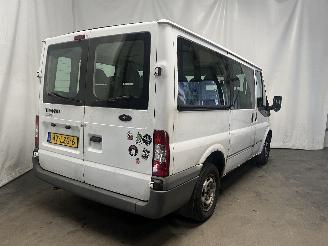 Ford Transit Transit Bus 2.2 TDCi 16V (P8FB(Euro 4)) [63kW]  (04-2006/08-2014) picture 5