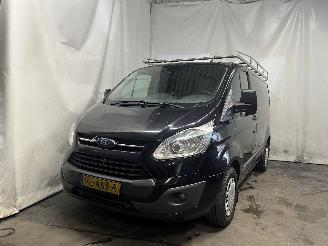 damaged passenger cars Ford Transit Transit Custom Van 2.2 TDCi 16V (DRFF) [74kW]  (04-2012/06-2016) 2015/1