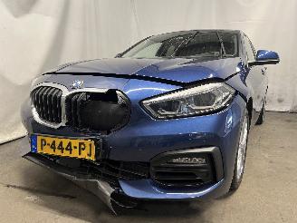 Avarii autoturisme BMW 1-serie 1 serie (F40) Hatchback 120i 2.0 TwinPower 16V (B48-A20F) [131kW]  (11=
-2020/...) 2022/6