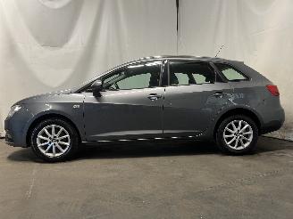 Seat Ibiza Ibiza ST (6J8) Combi 1.0 EcoTSI 12V (CHZC) [81kW]  (05-2015/07-2016) picture 4