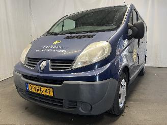 skadebil auto Renault Trafic Trafic New (FL) Van 2.0 dCi 16V 115 (M9R-788) [84kW]  (08-2006/06-2014=
) 2011/8