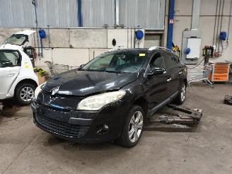 Salvage car Renault Mégane Megane III Grandtour (KZ) Combi 5-drs 1.4 16V TCe 130 (H4J-700(H4J-A7)=
) [96kW]  (05-2009/02-2016) 2010/5