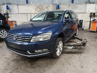 Vrakbiler auto Volkswagen Passat Passat Variant (365) Combi 1.4 TSI 16V (CAXA(Euro 5)) [90kW]  (08-2010=
/12-2014) 2012/5
