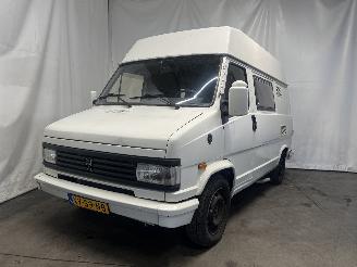 Schadeauto Peugeot J5 J5 (290P) Bus 2.5 TD (CRD93LS(U25-673)) [70kW]  (10-1990/02-1994) 1993/7