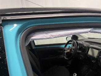 Citroën C1 C1 Hatchback 1.0 Vti 68 12V (1KR-FE(CFB)) [51kW]  (04-2014/04-2018) picture 14