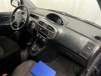 Hyundai Matrix Matrix Hatchback 1.6 16V (G4ED) [76kW]  (06-2001/04-2010) picture 10