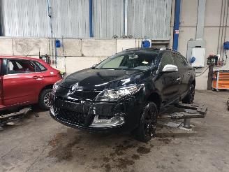 demontáž osobní automobily Renault Mégane Megane III Grandtour (KZ) Combi 5-drs 1.5 dCi 110 (K9K-656(K9K-G6)) [8=
1kW]  (02-2009/04-2016) 2012/10