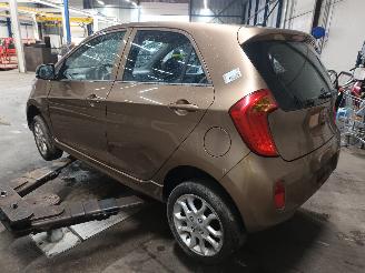 Kia Picanto Picanto (TA) Hatchback 1.0 12V (G3LA) [51kW]  (05-2011/06-2017) picture 4