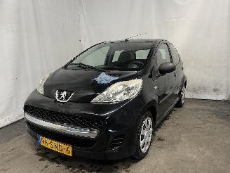 škoda osobní automobily Peugeot 107 107 Hatchback 1.0 12V (384F(1KR)) [50kW]  (06-2005/05-2014) 2011/11