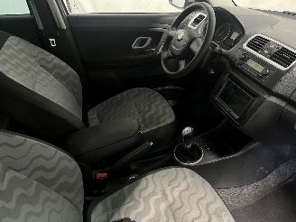 Skoda Fabia Fabia II (5J) Hatchback 5-drs 1.2i 12V (CHTA) [51kW]  (01-2007/12-2014=
) picture 9