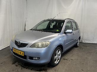Unfallwagen Mazda 2 2 (NB/NC/ND/NE) Hatchback 1.4 16V (FXJA) [58kW]  (04-2003/06-2007) 2003/4