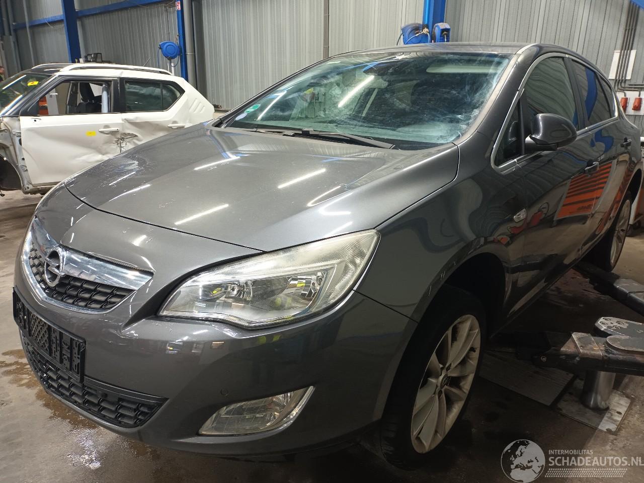 Opel Astra Astra J (PC6/PD6/PE6/PF6) Hatchback 5-drs 1.6 16V (A16XER(Euro 5)) [85=
kW]  (12-2009/10-2015)