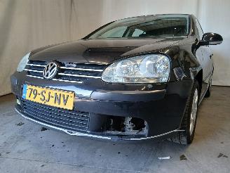 Voiture accidenté Volkswagen Golf Golf V (1K1) Hatchback 1.6 FSI 16V (BLF(Euro 4)) [85kW]  (10-2003/07-2=
008) 2006/1