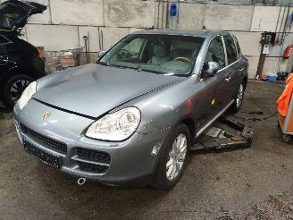 Uttjänta bilar auto Porsche Cayenne Cayenne (9PA) SUV 4.5 S V8 32V (M48.00) [250kW]  (09-2002/09-2007) 2004/3