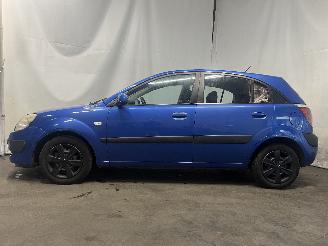 Kia Rio Rio II (DE) Hatchback 1.4 16V (G4EE) [71kW]  (03-2005/12-2011) picture 4
