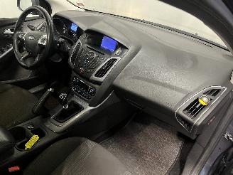 Ford Focus Focus 3 Wagon Combi 1.6 TDCi ECOnetic (NGDB) [77kW]  (05-2012/05-2018)= picture 8