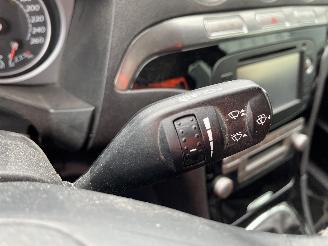 Ford Galaxy Galaxy (WA6) MPV 2.0 16V (A0WB(Euro 5)) [107kW]  (05-2006/06-2015) picture 17
