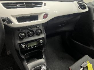 Citroën C3 C3 (SC) Hatchback 5-drs 1.4 HDi (DV4TD(8HZ)) [50kW]  (11-2009/10-2016)= picture 18