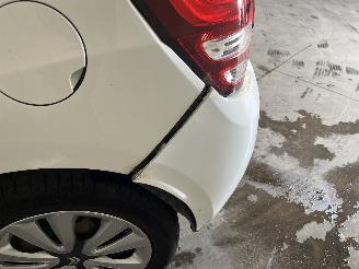 Citroën C3 C3 (SC) Hatchback 5-drs 1.4 HDi (DV4TD(8HZ)) [50kW]  (11-2009/10-2016)= picture 22