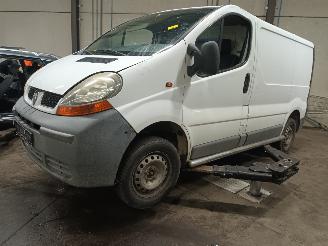 Auto da rottamare Renault Trafic Trafic New (FL) Van 1.9 dCi 82 16V (F9Qt-762) [60kW]  (03-2001/10-2006=
) 2003
