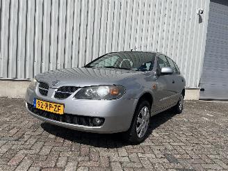 Vaurioauto  passenger cars Nissan Almera Almera (N16) Hatchback 1.8 16V (QG18DE) [85kW]  (10-2002/11-2006) 2005/7