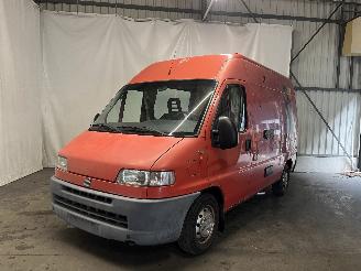 Voiture accidenté Fiat Ducato Ducato (230/231/232/234) Van 2.8 D (8140.63) [64kW]  (05-1998/04-2002)= 2001/2