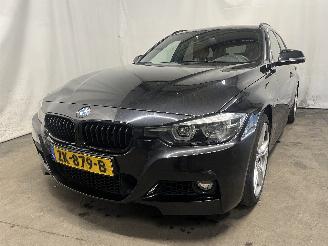 krockskadad bil auto BMW 3-serie 3 serie Touring (F31) Combi 318i 1.5 TwinPower Turbo 12V (B38-B15A) [1=
00kW]  (07-2015/06-2019) 2019/6