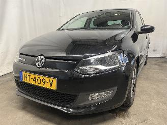 Vaurioauto  passenger cars Volkswagen Polo Polo V (6R) Hatchback 1.0 TSI 12V BlueMotion (CHZB(Euro 6)) [70kW]  (1=
1-2014/10-2017) 2016/1