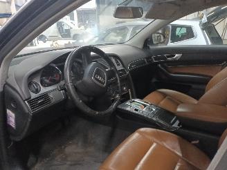 Audi A6 A6 (C6) Sedan 3.2 V6 24V FSI (AUK) [188kW]  (05-2004/10-2008) picture 5