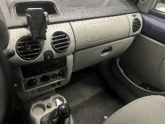 Renault Kangoo Kangoo (KC) MPV 1.2 16V (D4F-730(Euro 4)) [55kW]  (06-2001/01-2008) picture 16