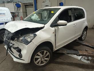 Damaged car Seat Mii Mii Hatchback 1.0 12V (CHYA) [44kW]  (10-2011/07-2019) 2015