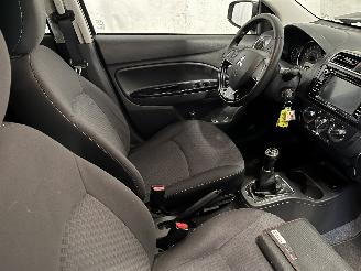 Mitsubishi Space-star Space Star (A0) Hatchback 1.0 12V (3A90(Euro 5)) [52kW]  (05-2012/...)= picture 14