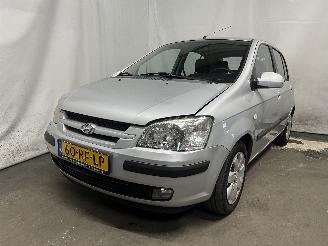 Damaged car Hyundai Getz Getz Hatchback 1.6i 16V (G4ED) [77kW]  (09-2002/09-2005) 2005/3
